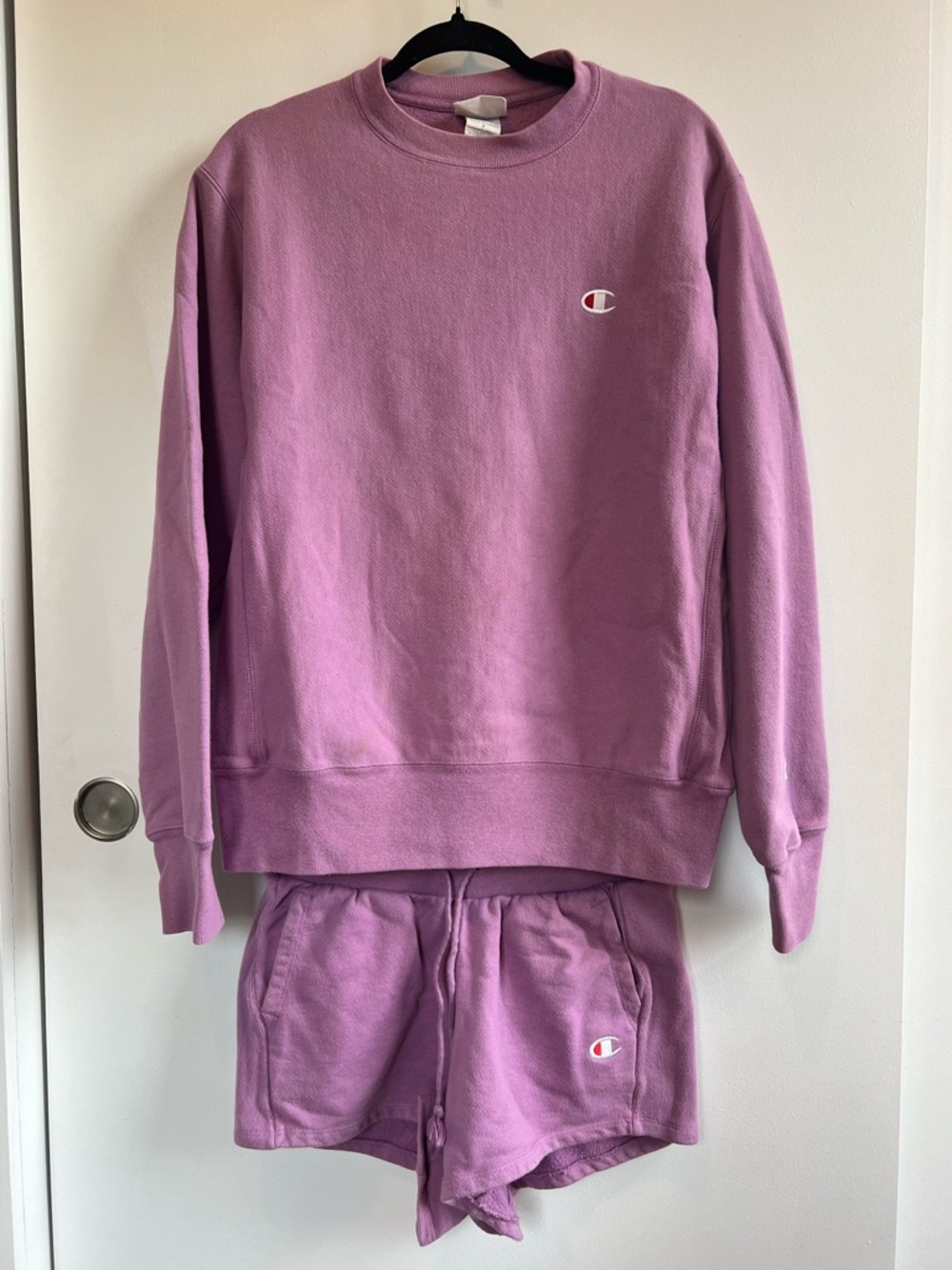 Champion Mauve Crewneck Sweatshirt and Shorts Sweat Set